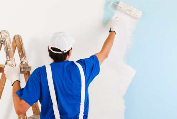 Blog featured image for "What To Expect From A Professional Painting Service"